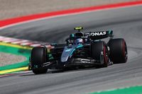 Mercedes at a loss over “very odd” high temperatures issues